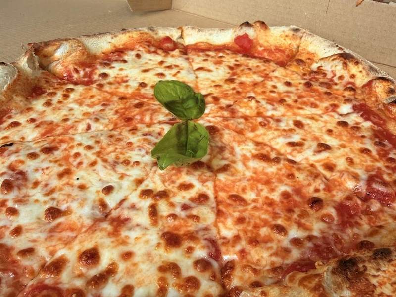 Pizza de Grazia, foto de un cliente en Google Maps